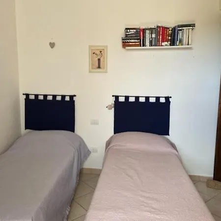 別荘 Casa Souad, A Cheerful And Charming Beach View 2 Bedroom House And Free Parking ポルト・サン・パーオロ