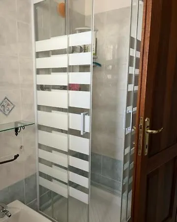 別荘 Casa Souad, A Cheerful And Charming Beach View 2 Bedroom House And Free Parking *