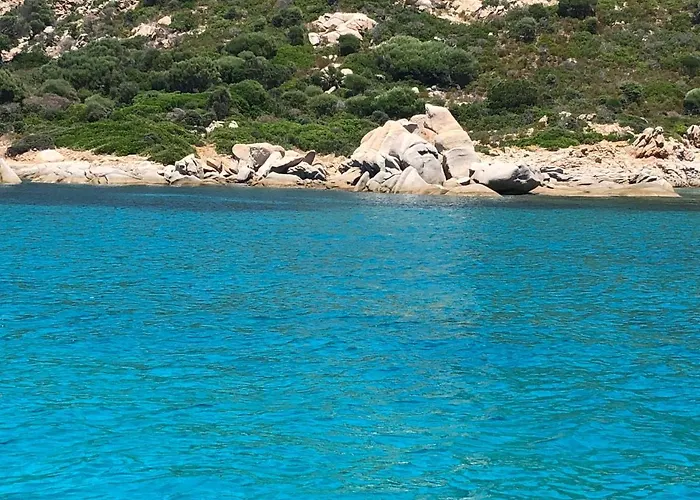 Casa Souad, A Cheerful And Charming View 2 Bedroom House And Free Parking Ferienhaus Loiri Porto San Paolo