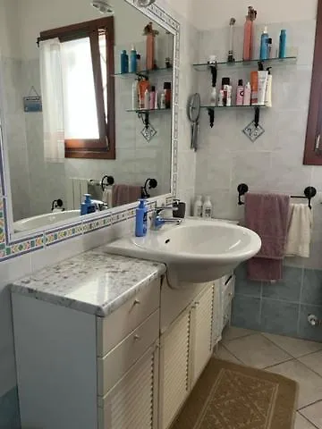 Casa Souad, A Cheerful And Charming View 2 Bedroom House And Free Parking Ferienhaus