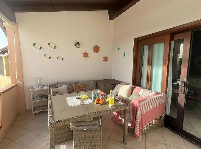 Casa Souad, A Cheerful And Charming View 2 Bedroom House And Free Parking Ferienhaus Loiri Porto San Paolo